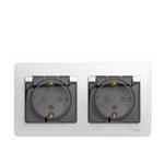 Розетка Systeme Electric Glossa встраиваемая белая со шторками с крышкой (GSL000147) 504859
