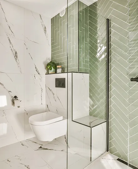 Сочетание различных цветов плитки в ванной комнате: идеи дизайна с фото -«Петрович.Знает»