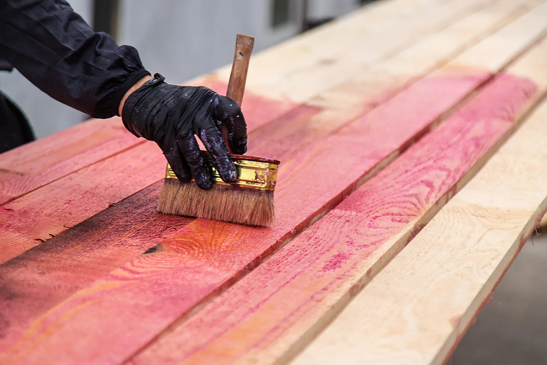 Обработка досок пропиткой