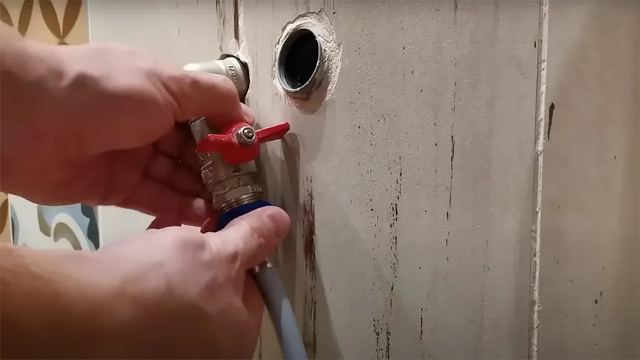 Подключение стиральной машины к готовому отводу воды