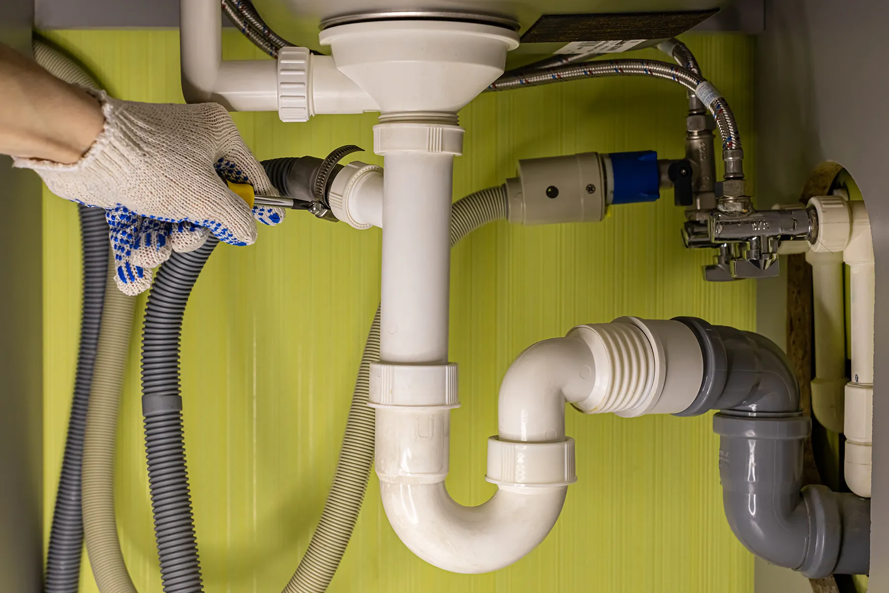 Подключение слива стиральной машины к сифону