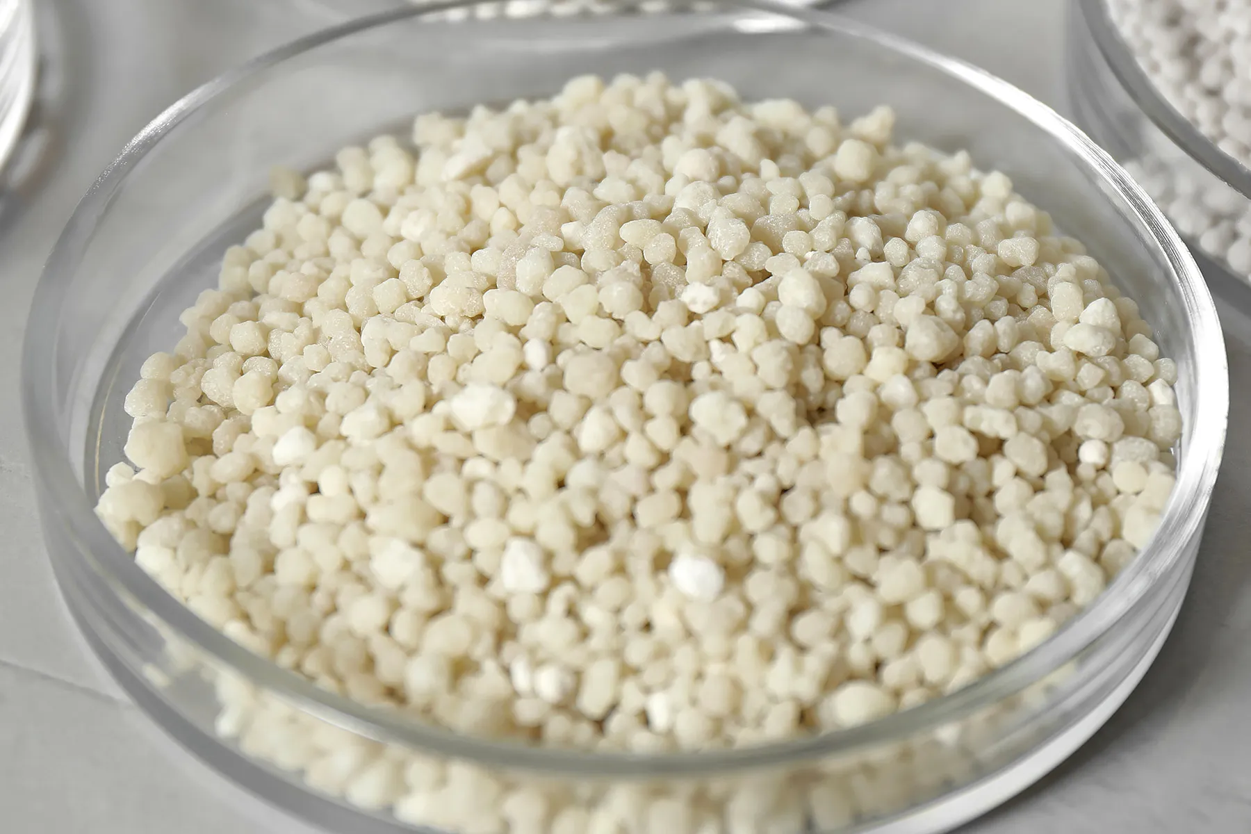 Гранулы аммофоса